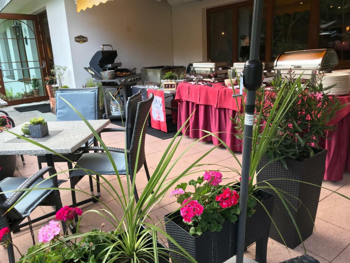 格斯彻尔布里克酒店 皮茨河谷圣莱昂哈德 外观 照片